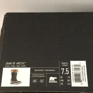 Joan Of Arctic, Black Boots